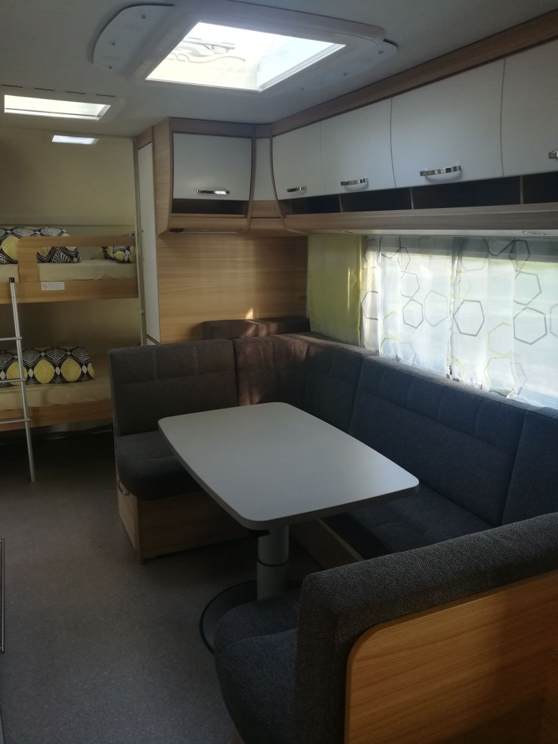 Season Camper - Sitzecke width=